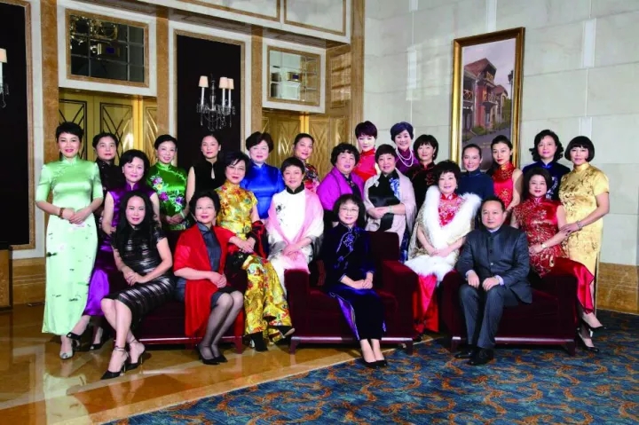 上海海派旗袍文化促进会会长合影